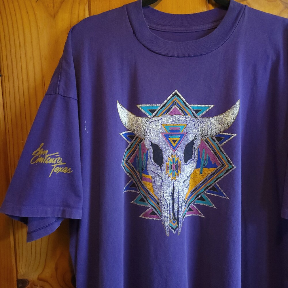 80s 90s vintage vtg single stitch Purple Short Sleeve T-Shirt San Antonio Texas